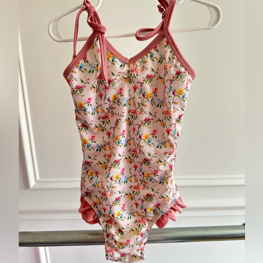 Olga Valentine pink floral swimsuit size 5